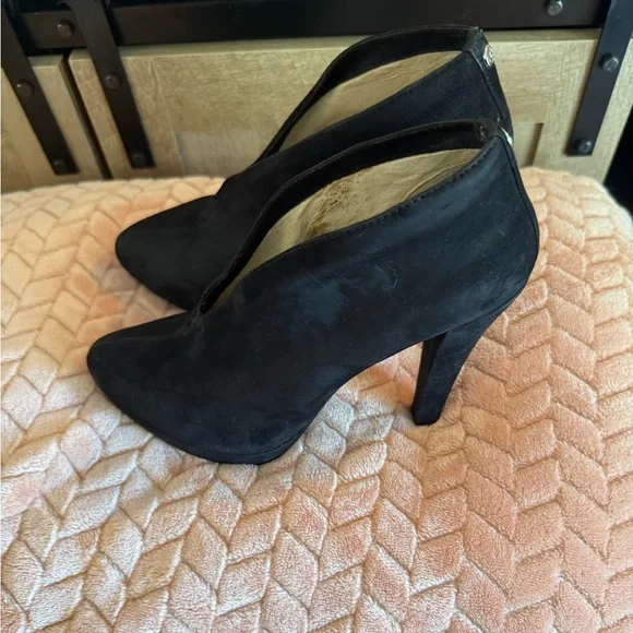 Michael Kors Black Heeled Boots - Picture 3 of 5